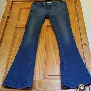 { FREE PEOPLE } flared bootcut jeans size 28